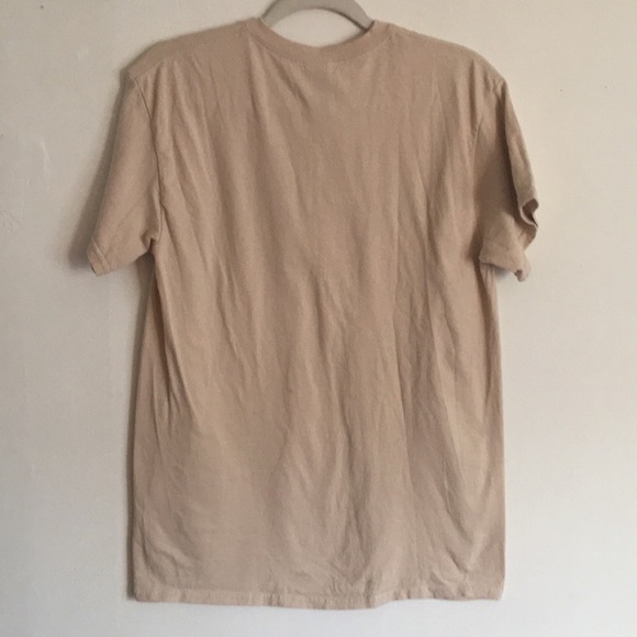 Gildan Left Handed Humor Tee Shirt: Size M - Picture 4 of 6